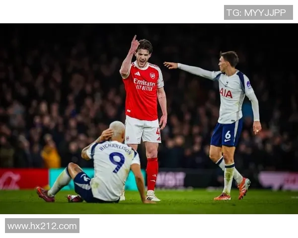 TA：在梅里诺踢中锋时，阿森纳全体的运转会变得愈加流通